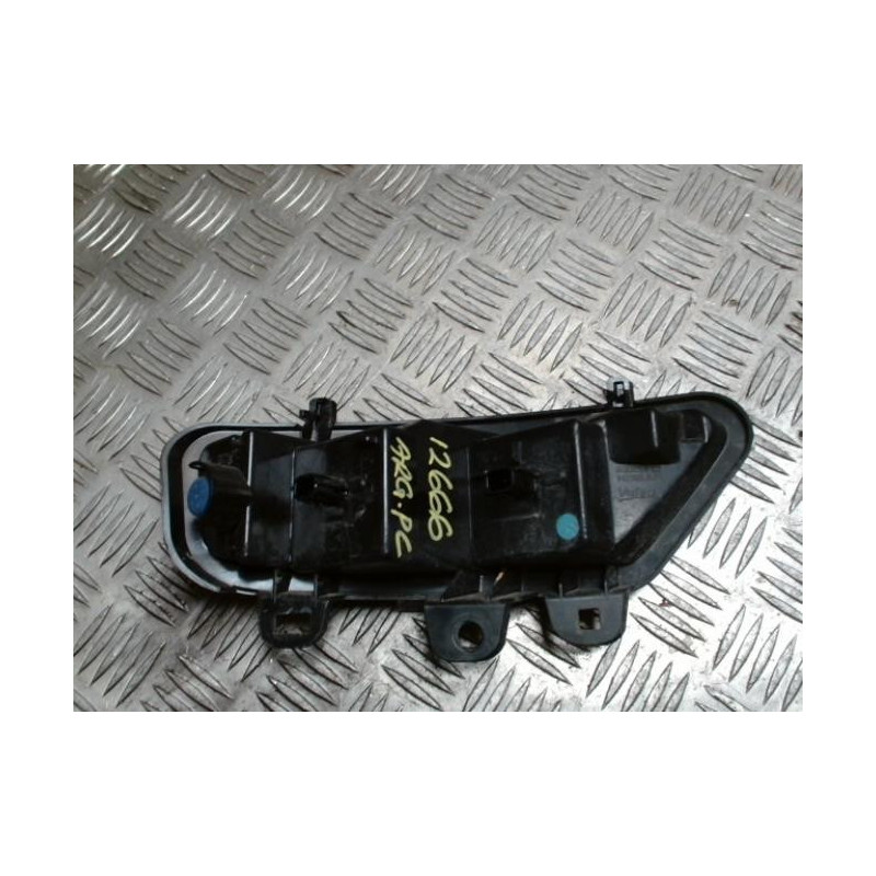 Feu de pare choc arriere droit RENAULT CAPTUR 2 PHASE 1 d’occasion