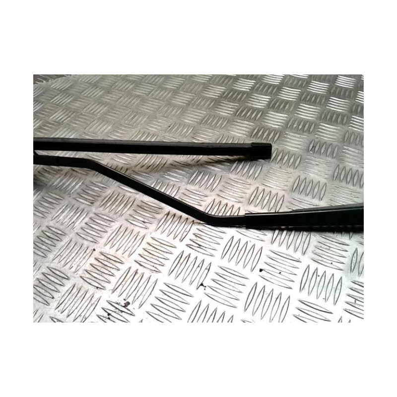 Bras essuie glace avant gauche RENAULT CAPTUR 2 PHASE 1 d’occasion