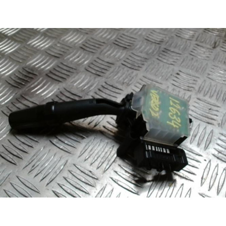 Commodo d'essuie glaces TOYOTA COROLLA VERSO 2 PHASE 1 d’occasion