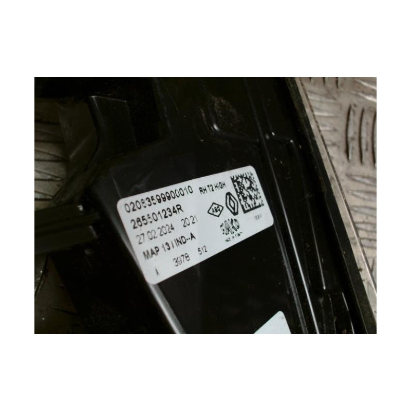 Feu arriere secondaire droit (feux) RENAULT CAPTUR 2 PHASE 1 d’occasion
