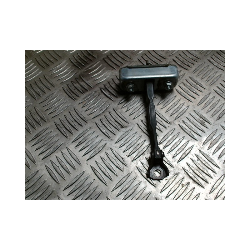 Tirant de porte avant droit TOYOTA COROLLA VERSO 2 PHASE 1 d’occasion