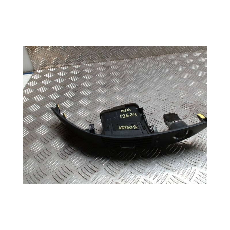 Aerateur tableau de bord avant gauche TOYOTA COROLLA VERSO 2 PHASE 1 d’occasion