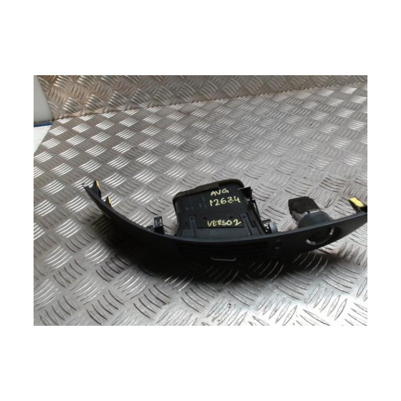 Aerateur tableau de bord avant gauche TOYOTA COROLLA VERSO 2 PHASE 1 d’occasion