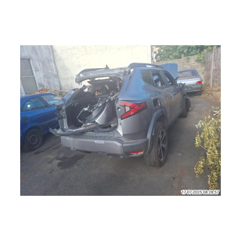 Verin de coffre DACIA DUSTER 3 d’occasion