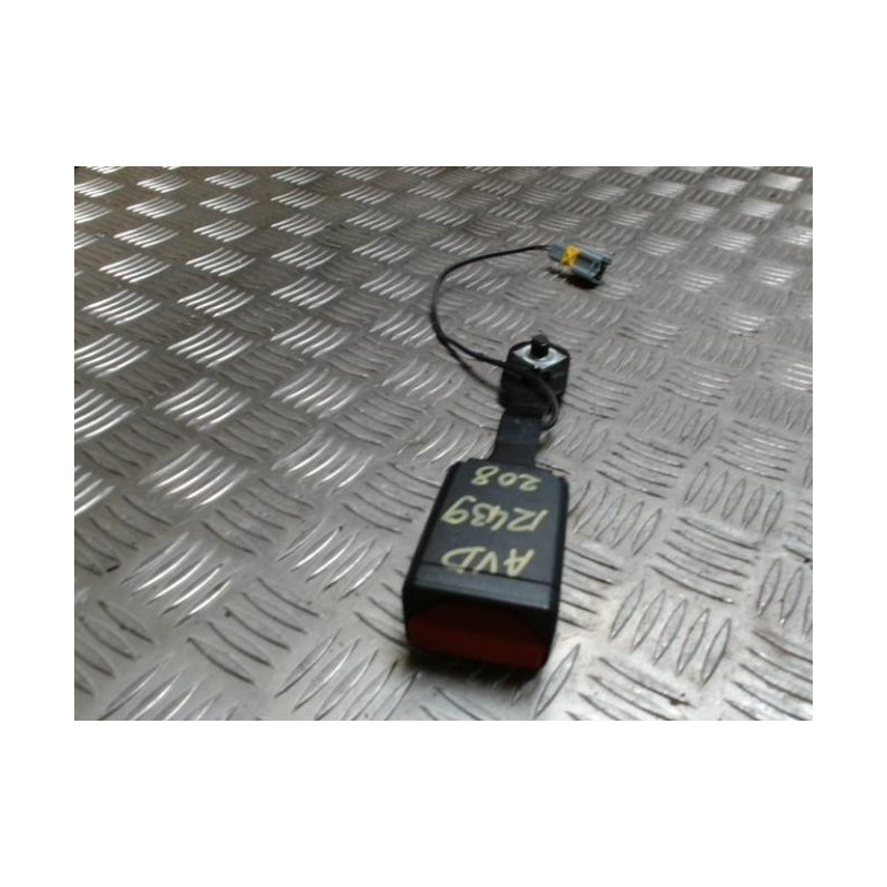 Attache ceinture avant droit PEUGEOT 208 1 PHASE 1 d’occasion