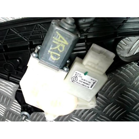 Leve vitre electrique arriere droit RENAULT CAPTUR 2 PHASE 1 d’occasion