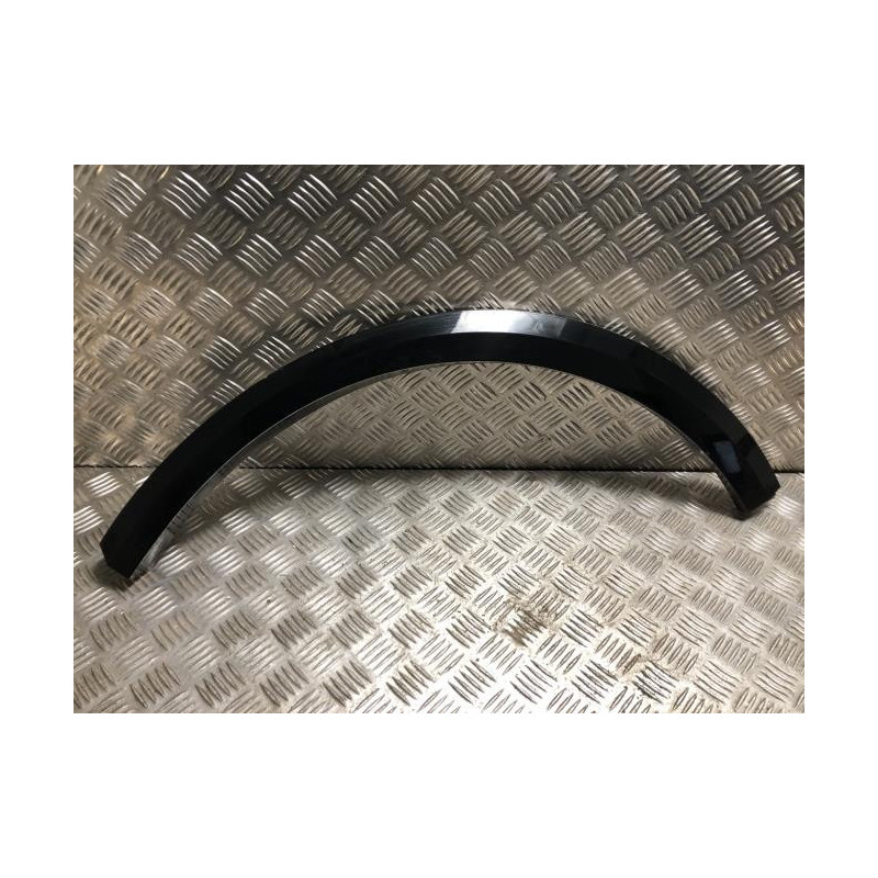 Baguette d'aile arrière gauche RENAULT MEGANE 5 d’occasion