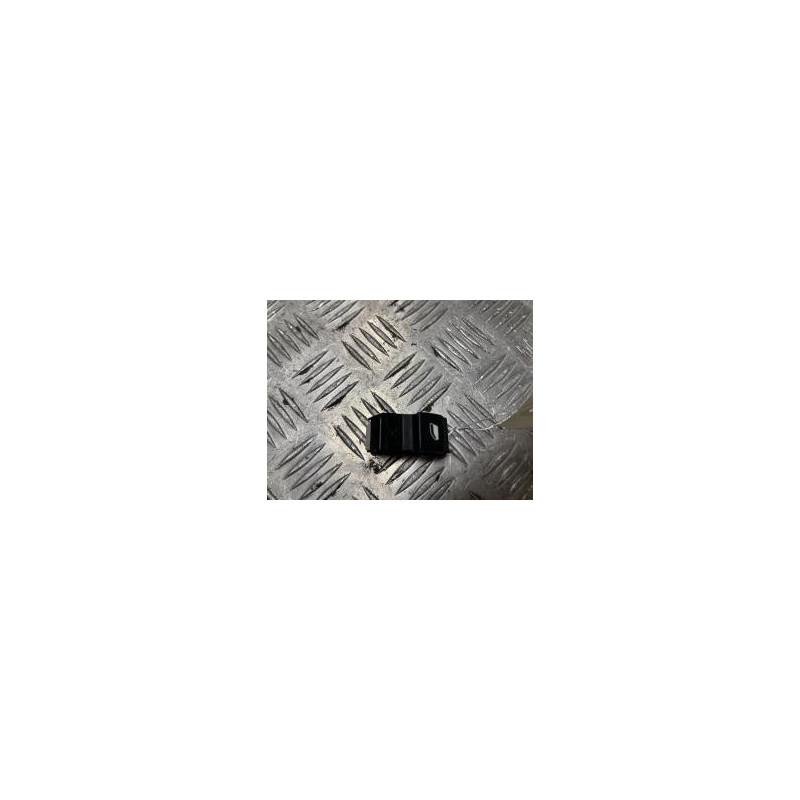 Interrupteur de leve vitre avant droit PEUGEOT 3008 2 PHASE 1 d’occasion