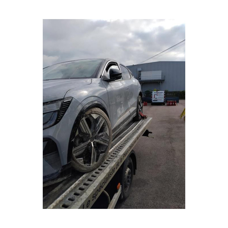 Poignee interieur arriere droit RENAULT MEGANE 5 d’occasion