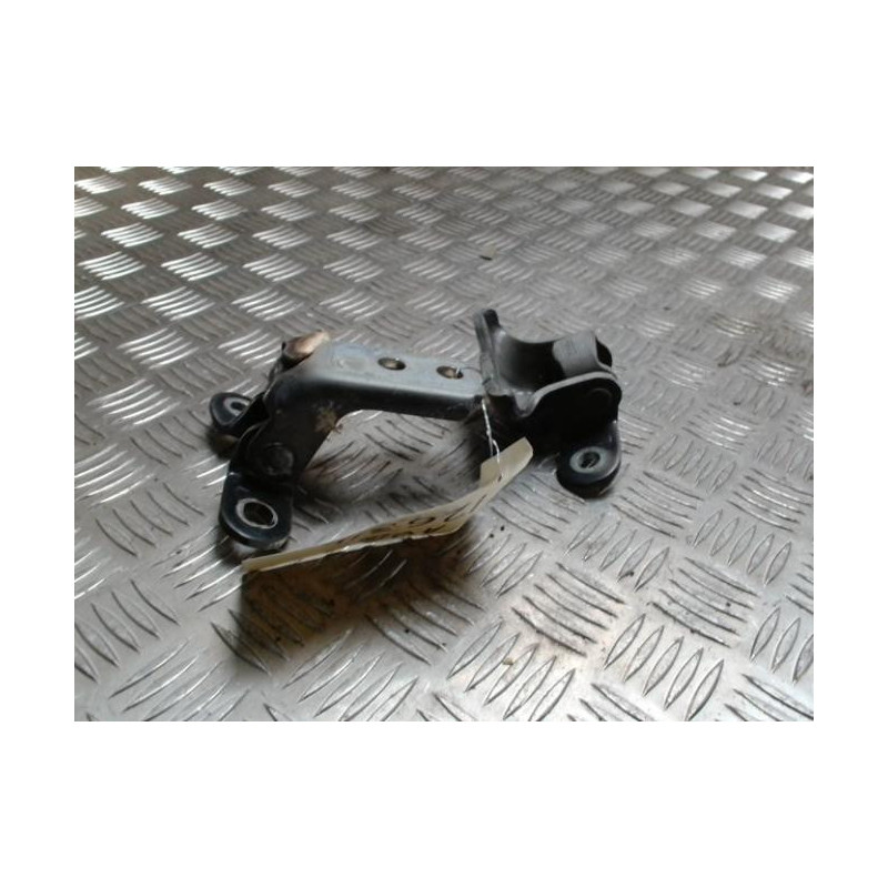 Charniere de porte avant gauche TOYOTA COROLLA VERSO 2 PHASE 1 d’occasion