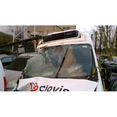 Etrier avant gauche (freinage) RENAULT MASTER 3 PHASE 3 d’occasion