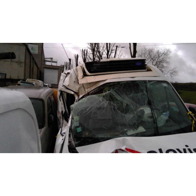 Etrier avant gauche (freinage) RENAULT MASTER 3 PHASE 3 d’occasion
