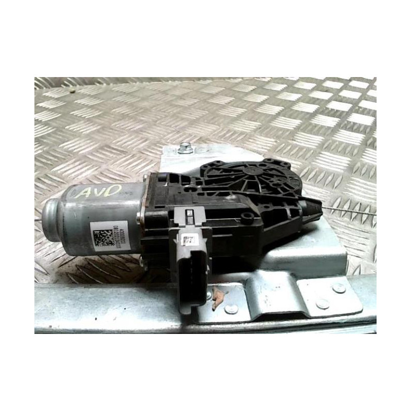 Leve vitre electrique avant droit CITROEN BERLINGO 2 PHASE 1 d’occasion