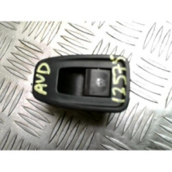 Interrupteur de leve vitre avant droit RENAULT CAPTUR 2 PHASE 1 d’occasion