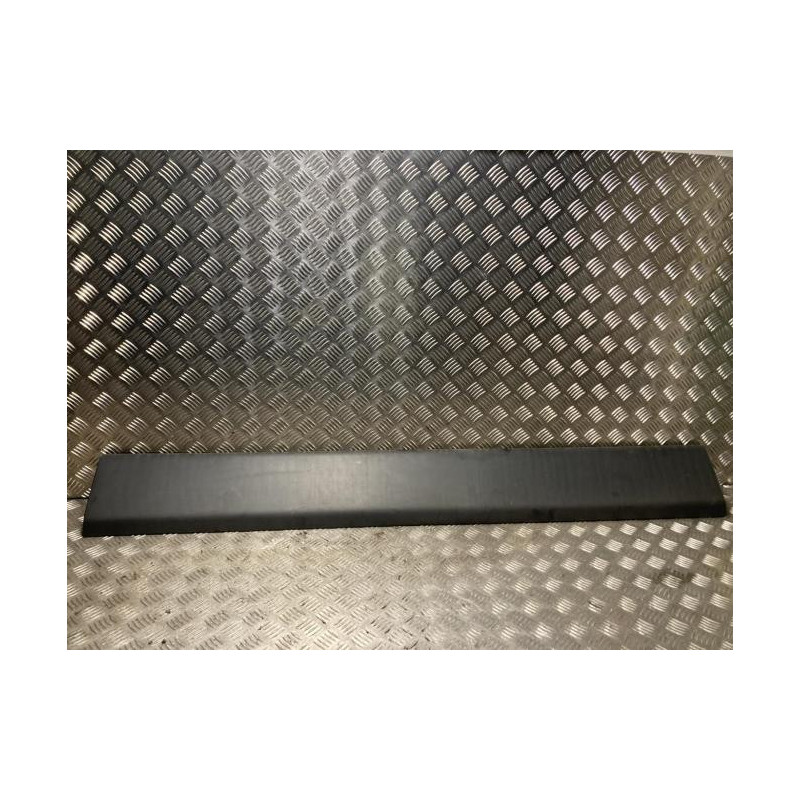 Baguette de porte arriere gauche  RENAULT MASTER 3 PHASE 3 d’occasion