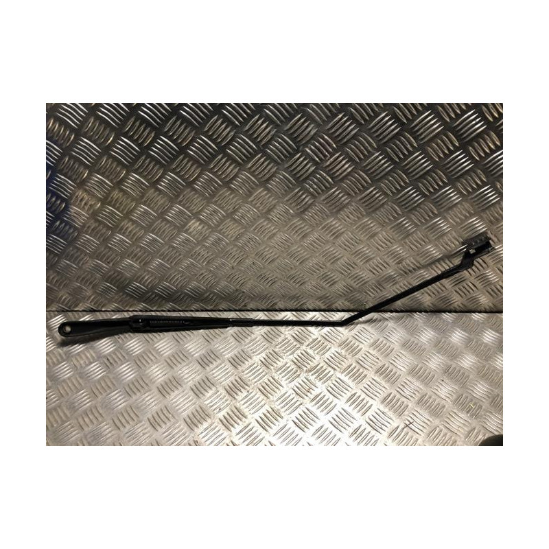 Bras essuie glace avant droit RENAULT CAPTUR 2 d’occasion
