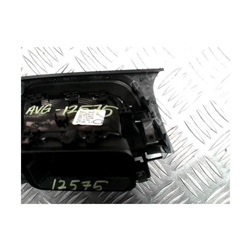 Aerateur tableau de bord avant gauche RENAULT CAPTUR 2 PHASE 1 d’occasion