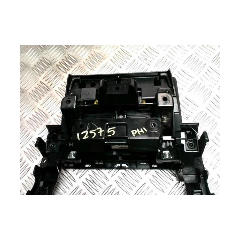 Ecran GPS RENAULT CAPTUR 2 PHASE 1 d’occasion