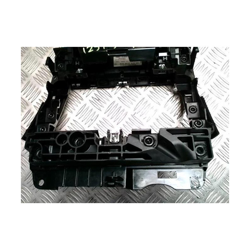 Ecran GPS RENAULT CAPTUR 2 PHASE 1 d’occasion