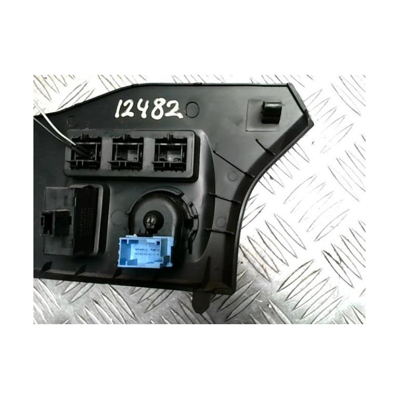 Commande retroviseurs CITROEN BERLINGO 2 PHASE 1 d’occasion