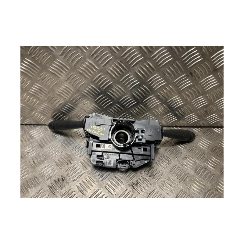 Com (Bloc Contacteur Tournant+Commodo Essuie Glace+Commodo Phare) CITROEN C4 CACTUS d’occasion