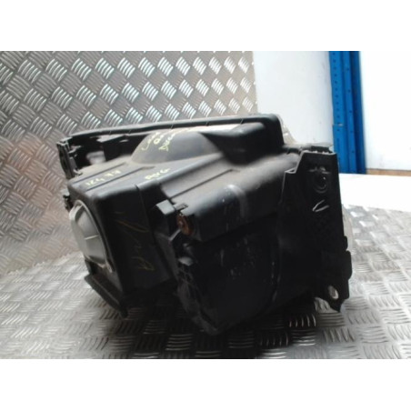 Optique avant principal gauche (feux)(phare) LAND ROVER DISCOVERY 3 d’occasion