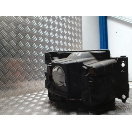 Optique avant principal gauche (feux)(phare) LAND ROVER DISCOVERY 3 d’occasion
