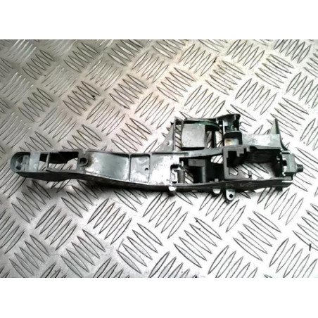 Support poignee porte avant gauche CITROEN BERLINGO 2 PHASE 1 d’occasion