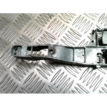 Support poignee porte avant gauche CITROEN BERLINGO 2 PHASE 1 d’occasion
