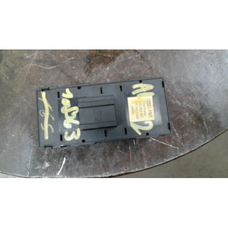 Interrupteur de leve vitre avant gauche AUDI A4 2 PHASE 1 d’occasion
