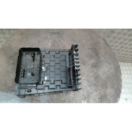 Porte fusible VOLKSWAGEN GOLF 6 d’occasion