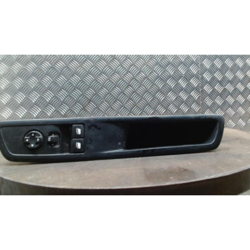 Interrupteur de leve vitre avant gauche PEUGEOT EXPERT 3 PHASE 1 d’occasion