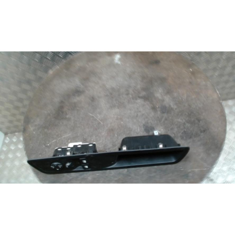 Interrupteur de leve vitre avant gauche PEUGEOT EXPERT 3 PHASE 1 d’occasion
