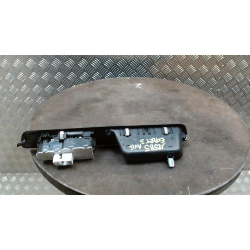 Interrupteur de leve vitre avant gauche PEUGEOT EXPERT 3 PHASE 1 d’occasion