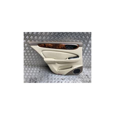 Panneau de porte arriere gauche JAGUAR XJ X350 d’occasion