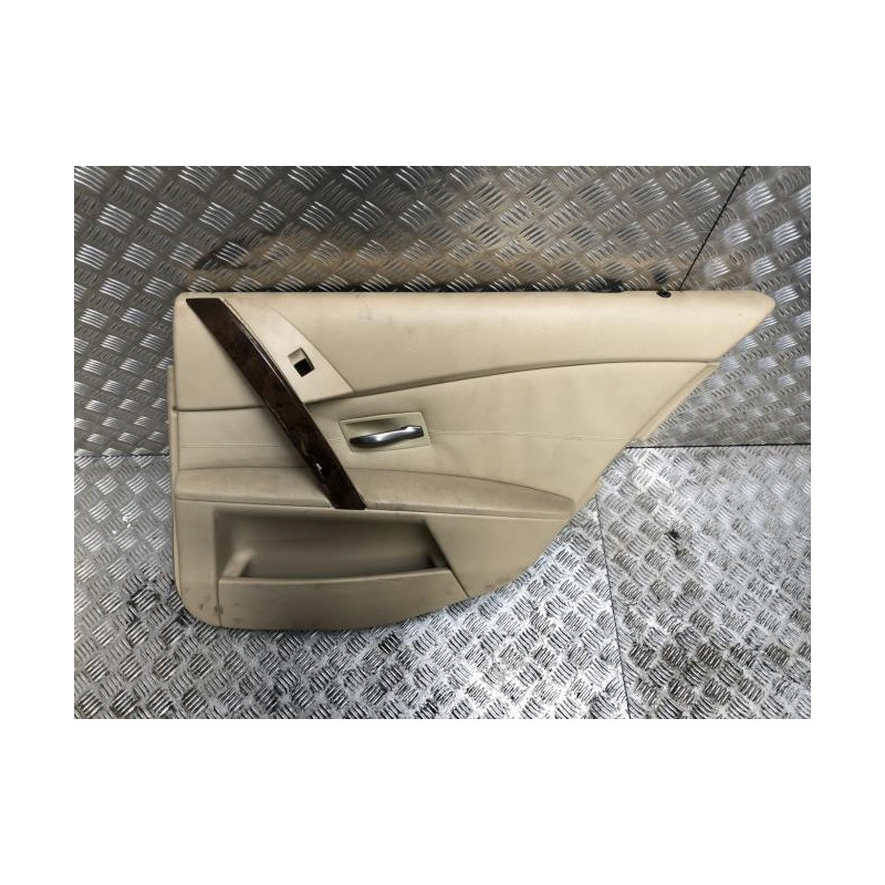 Panneau de porte arriere droit BMW SERIE 5 E61 TOURING PHASE 1 BREAK d’occasion