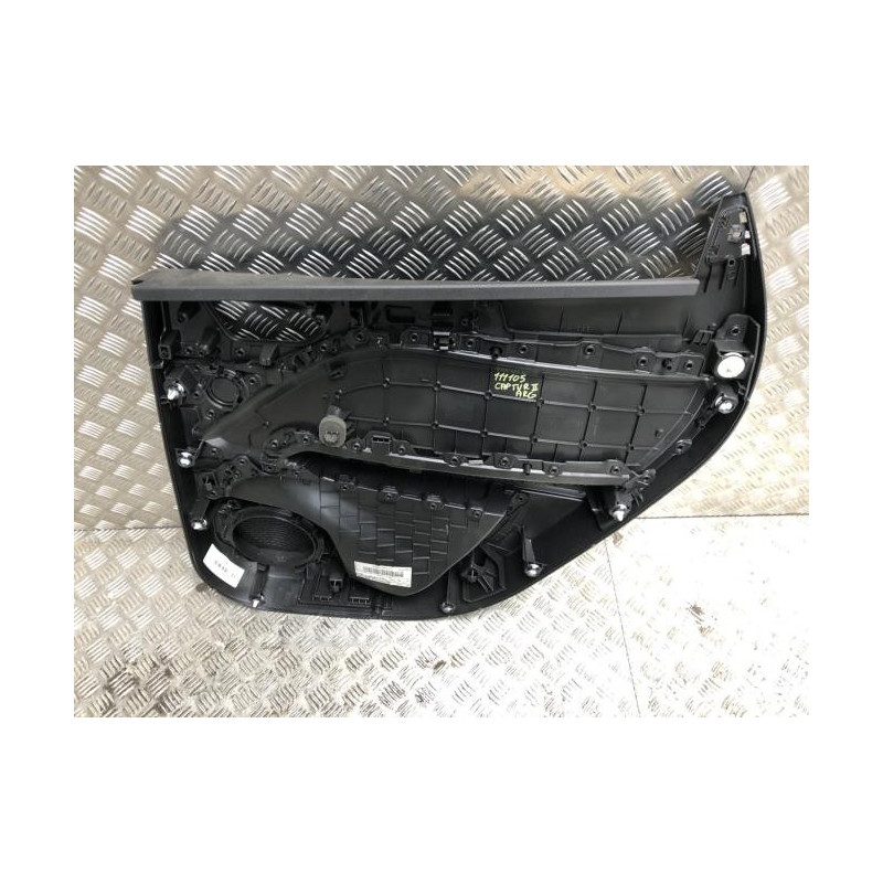 Panneau de porte arriere gauche RENAULT CAPTUR 2 d’occasion