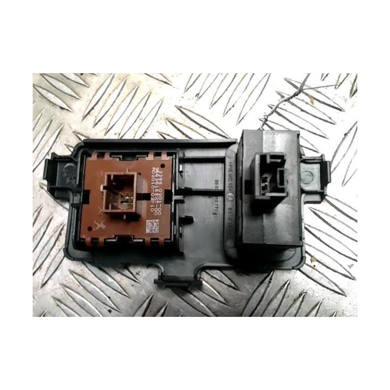 Commande de reglage hauteur de phare PEUGEOT 3008 1 PHASE 1 d’occasion