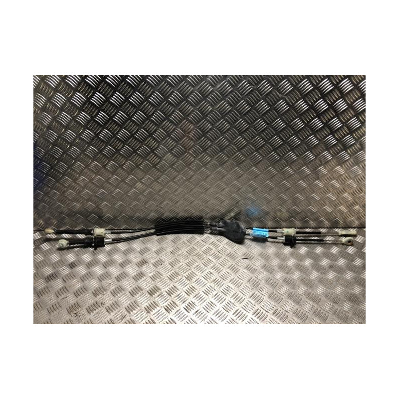 Cable levier de vitesses DACIA DUSTER 3 d’occasion