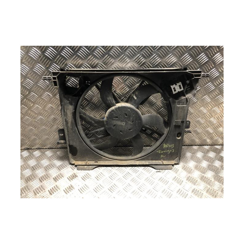 Moto ventilateur radiateur RENAULT TWINGO 3 PHASE 1 d’occasion