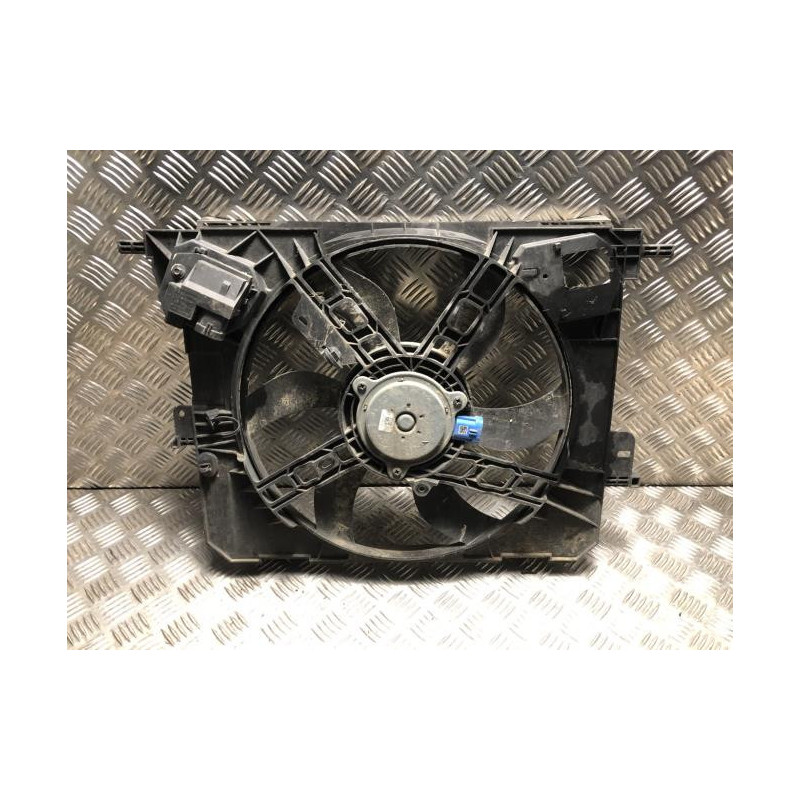Moto ventilateur radiateur RENAULT TWINGO 3 PHASE 1 d’occasion
