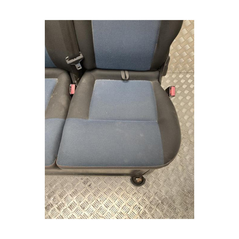 Siege avant droit (banquette double) RENAULT MASTER 3 PHASE 3 d’occasion
