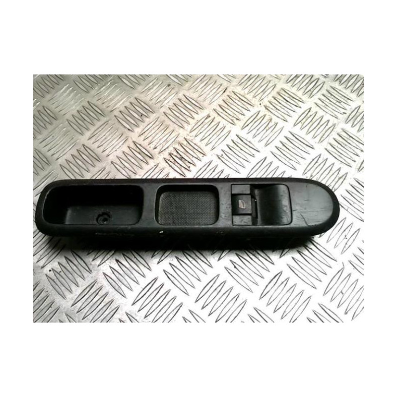 Interrupteur de leve vitre avant droit PEUGEOT 3008 1 PHASE 1 d’occasion