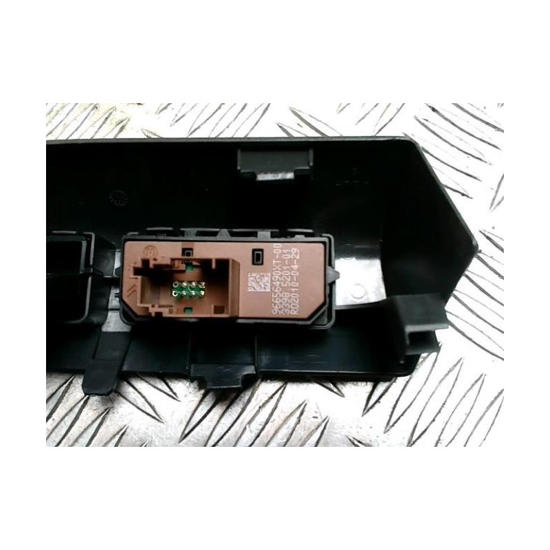 Bouton/Interrupteur PEUGEOT 3008 1 PHASE 1 d’occasion