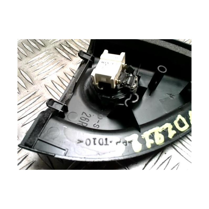 Haut parleur TOYOTA URBAN CRUISER d’occasion