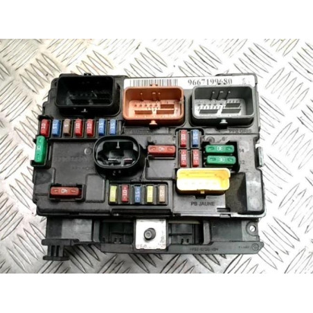 Boitier servitude moteur (BSM) CITROEN DS3 PHASE 2 d’occasion