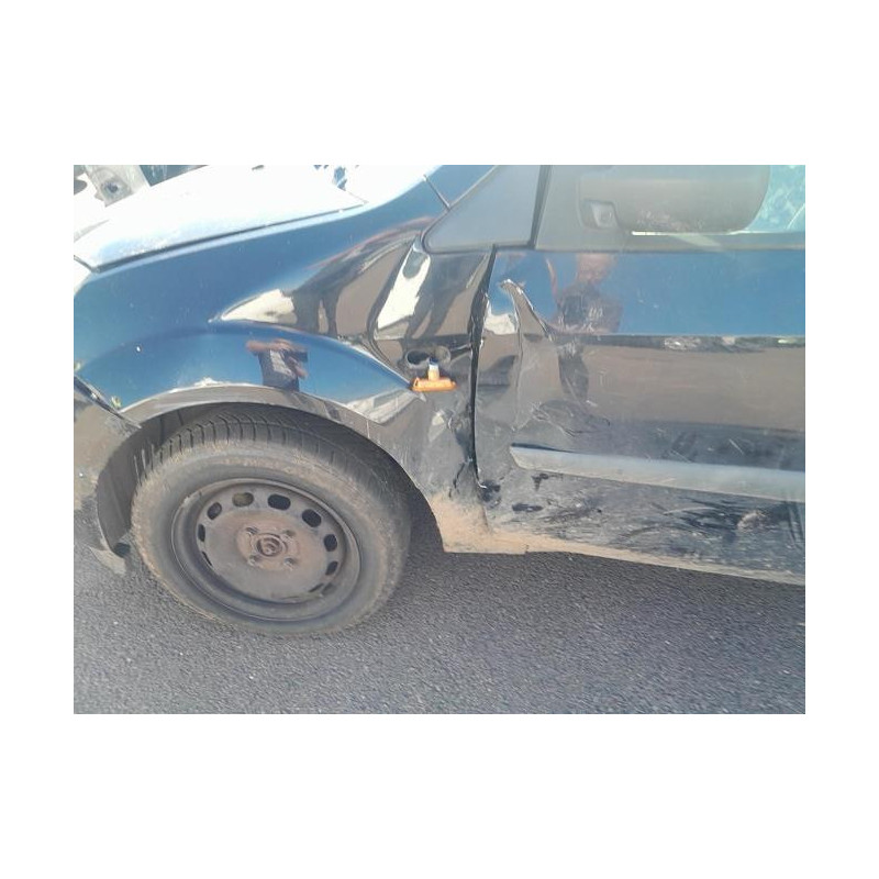 Baguette de porte avant droite FORD FIESTA 5 PHASE 2 d’occasion