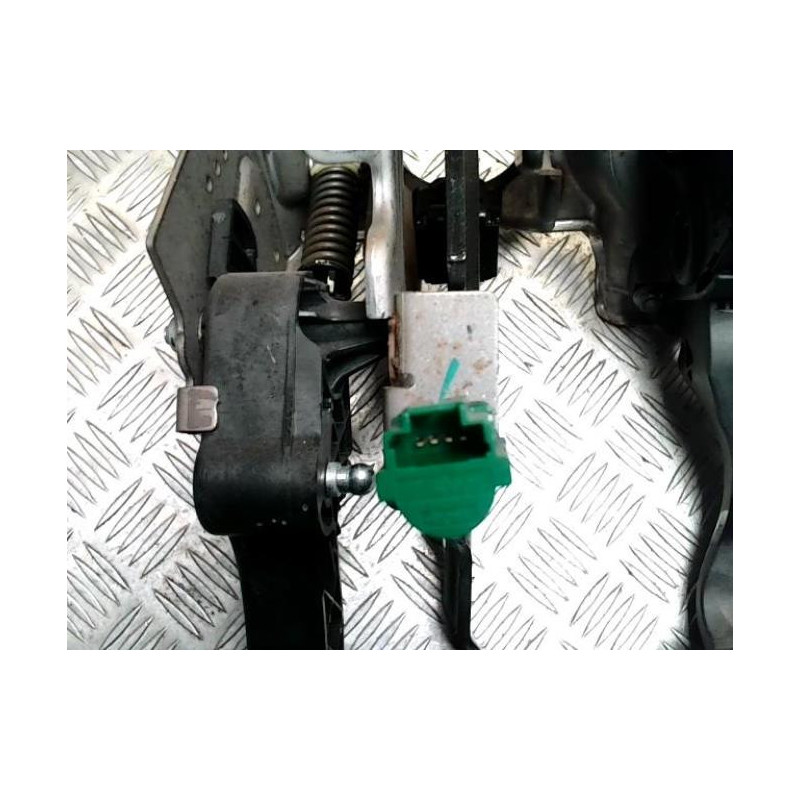 Pedalier CITROEN BERLINGO 1 PHASE 2 d’occasion