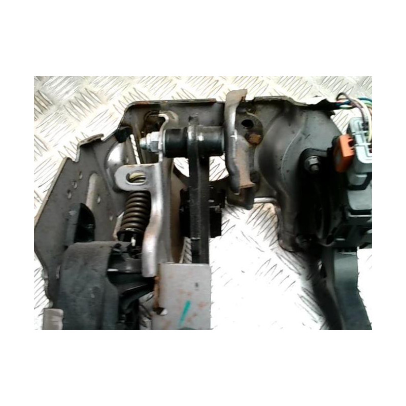Pedalier CITROEN BERLINGO 1 PHASE 2 d’occasion