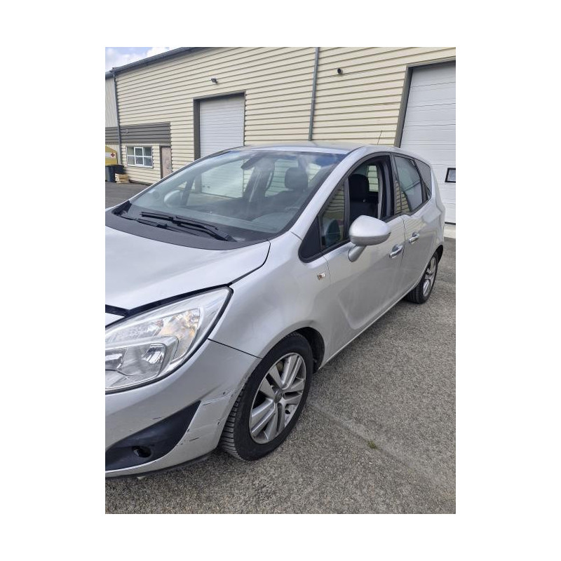 Feu de pare choc arriere droit OPEL MERIVA B PHASE 1 d’occasion
